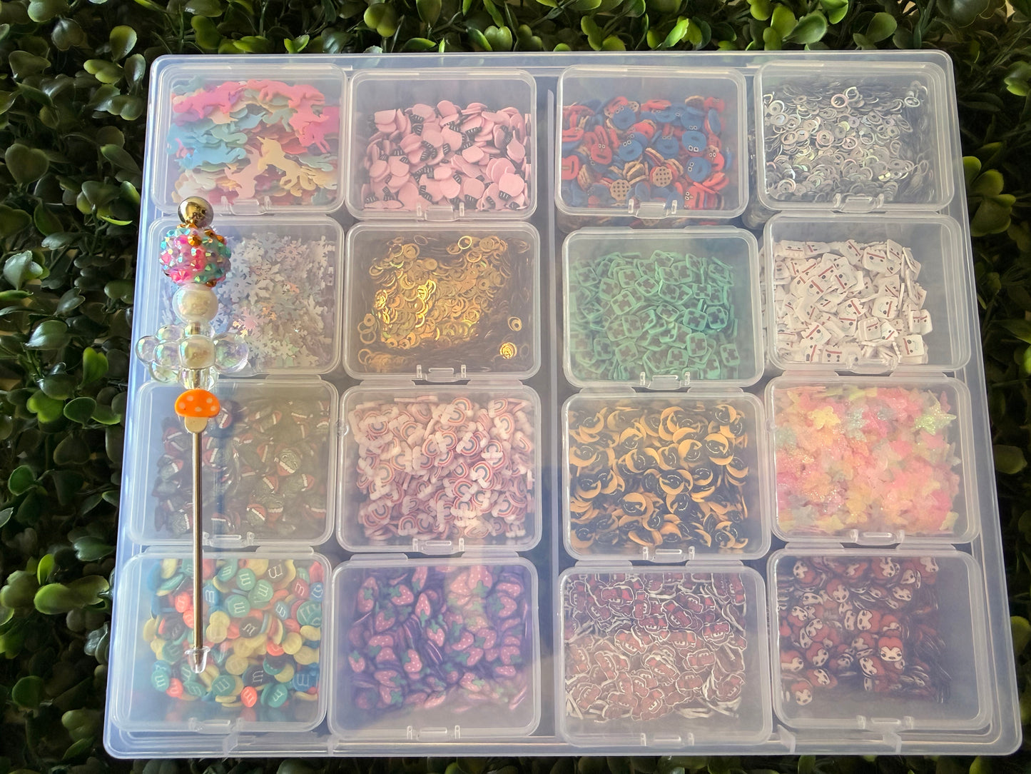 Variety pack polymer, clay, and shaped glitters￼