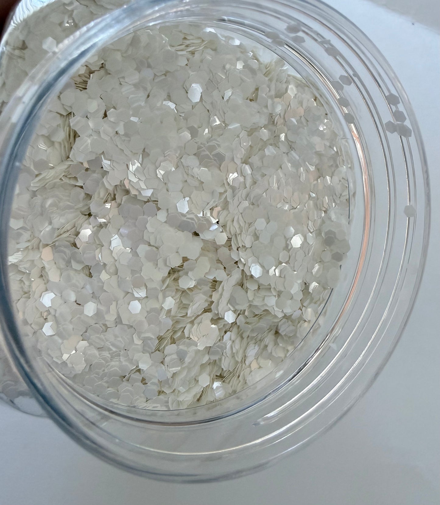 GLITTER