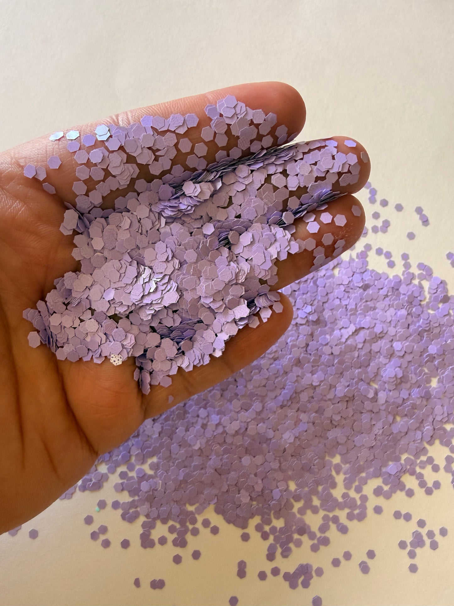 GLITTER